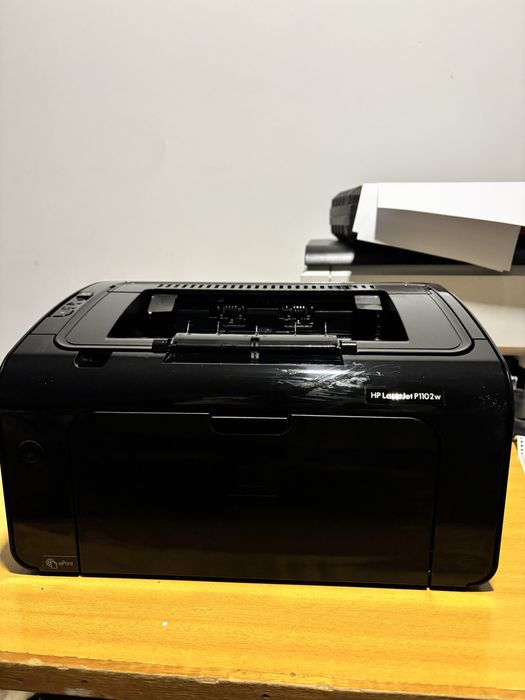 Impressora HP laserJet P1102w