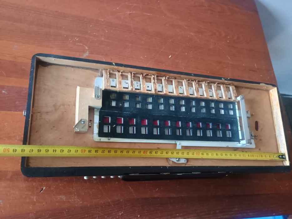 Akordenon  Tonika korpus strona basowa