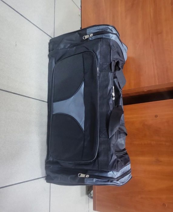Czarno-szara torba podrozna 80cm 120L