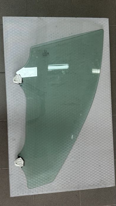 Праве переднє скло Mazda CX-50 2022-2025 оригінал