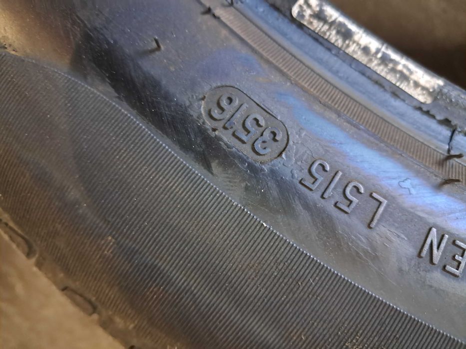 Opony letnie 225/55 R17 Pirelli Cinturato P7, używane, cena za 4 szt