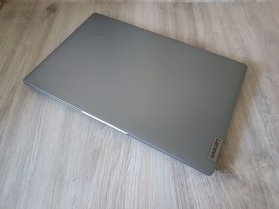 Ноутбук Lenovo Ideapad  Ryzen 5 7520 8GB DDR5 SSD 256GB FullHD Ultrabook