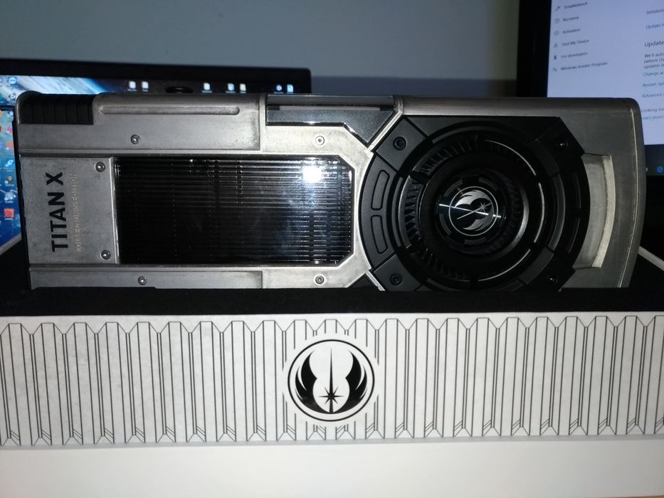 GTX Titan Xp Edição de Coleção StarWars