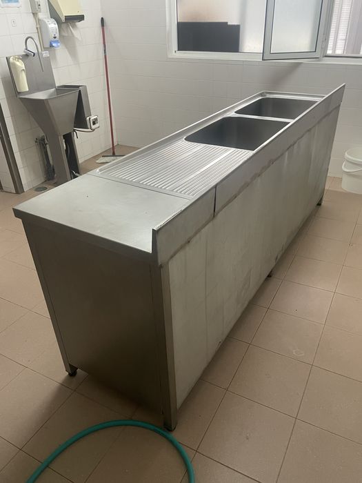 Bancada aço inoxidável - Pia dupla industrial