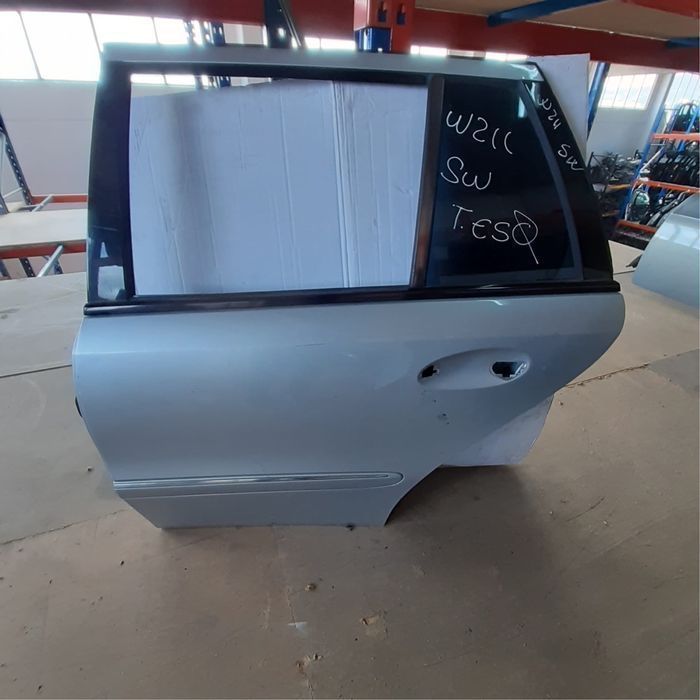 Porta tras esquerda Mercedes Class E W211