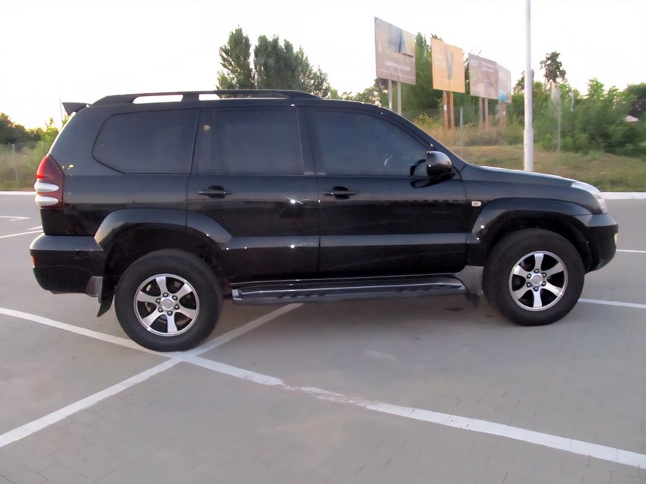 Toyota Prado 120