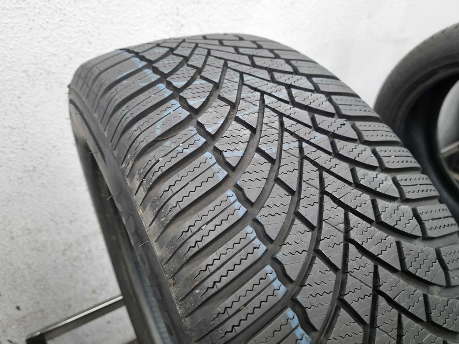 235/60/18 107H Bridgestone Blizzak LM005 Dot.2523R