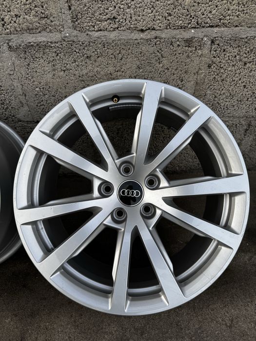 Oryginalne Nowe Felgi R18 Audi 4N0 Audi A7 A6 C8 C7 A5 Q5 A4 Allroad