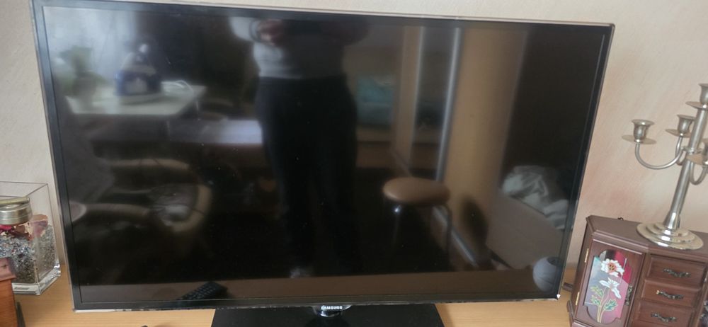 Samsung telewizor w pełni sprawny 40cali