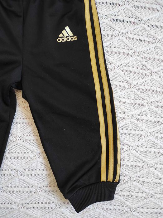 Dres adidas czarno złoty 74