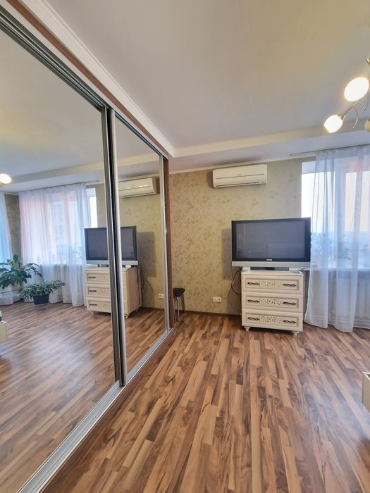 Здам 1 квартира світло є! автономним опаленням