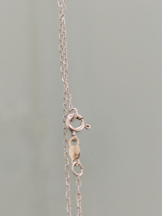 Lindo colar romântico em prata