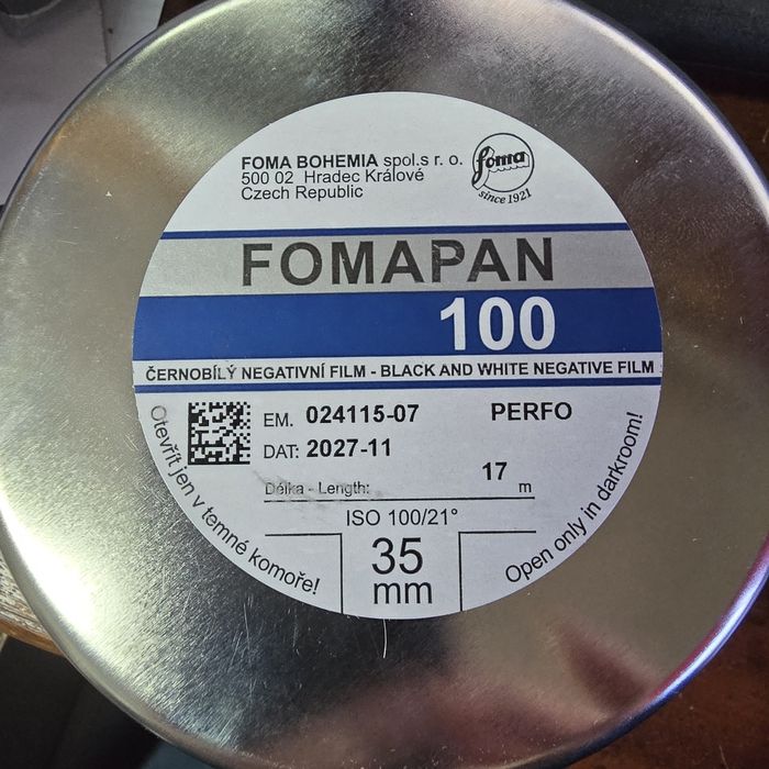Bobine de 17m de filme de 35mm Fomapan iso 100