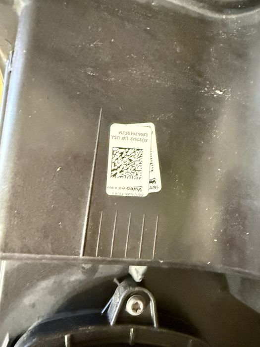 Права фара AUDI Q4 e-tron 2024