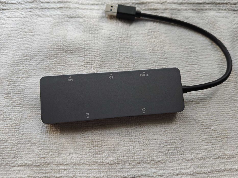 HUB ADAPTER rozdzielacz USB-A --> TF/M2, SD, MS. CF, xD