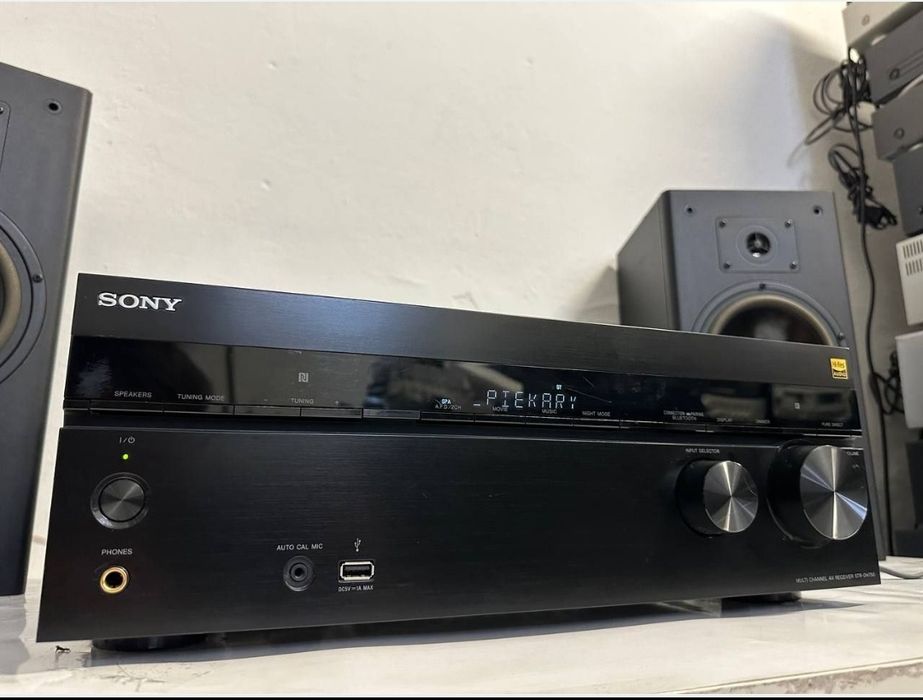 7.1 Amplituner Sony STR-DH750 , Bluetooth, HDMI, ARC,4K, 3D, 7*120