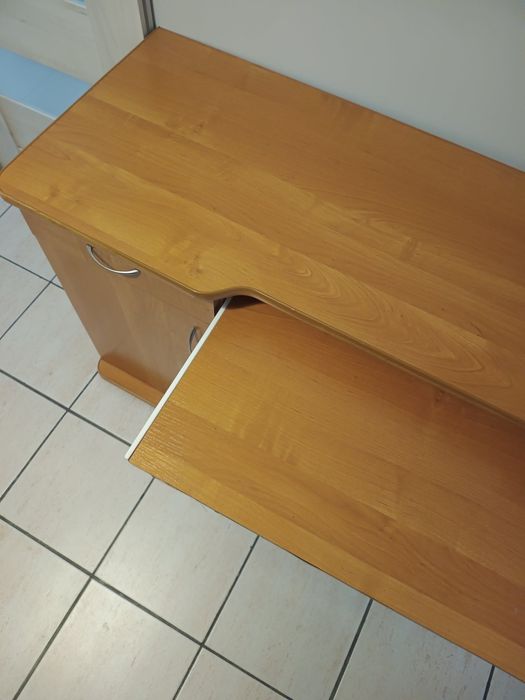 Sprzedam biurko używane