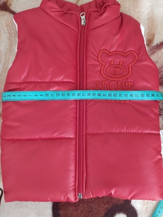 Безрукавка дитяча 86-92 розміру,НОВА,жилетка на 18-24 місяці