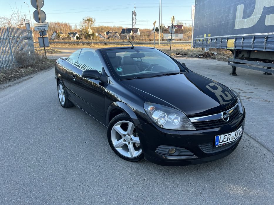 Opel Astra H TwinTop Kabriolet! Super Stan!