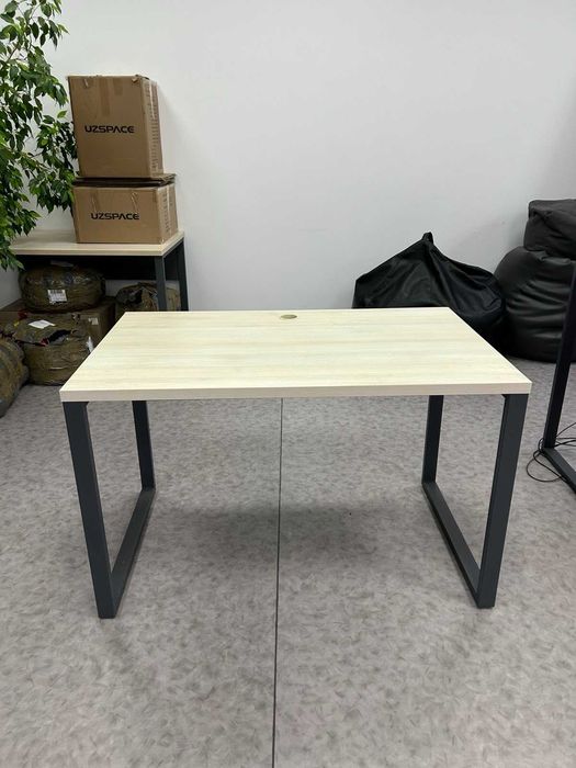 Продаж столів 120*75*75 см
