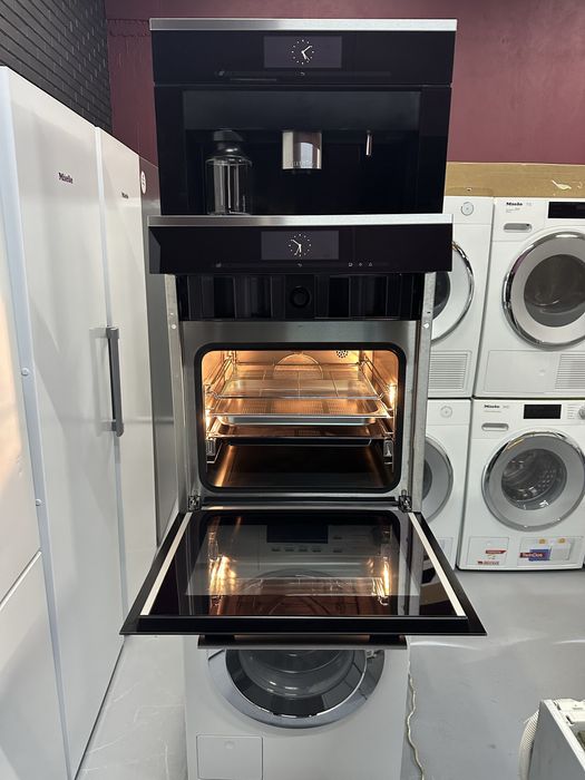 Комплект Духовка - Пароварка + Кавомашина Miele  DGC 6860 + CVA 6805