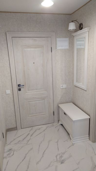 Продається квартира з ремонтом, меблями та побутовою технікою