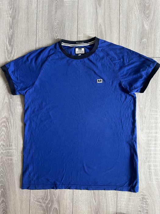 Футболка Weekend Offender