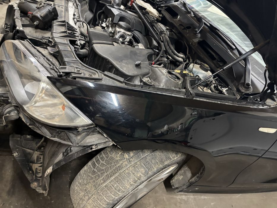 Błotnik bmw e81 e87 schawrz 2