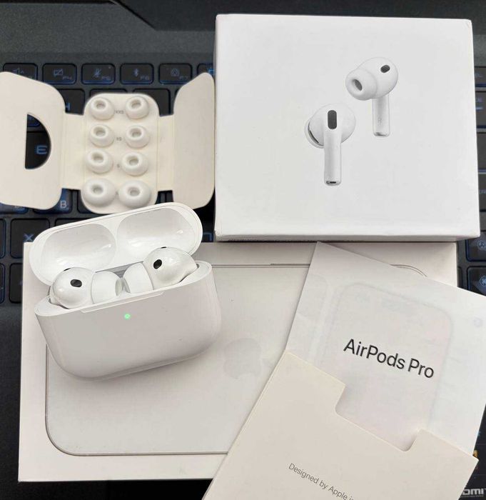 БЕЗКОШТОВНА ДОСТАВКА | APPLE | Оригінальні безпровідні блютуз навушники Apple AirPods Pro 3