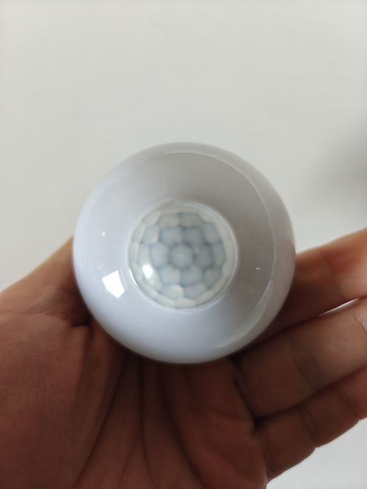 Лампа з детектором руху 9w