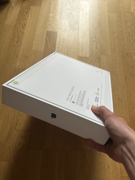 Новий MacBook Air 15" M4 (16GB / 256GB) – В упаковці!