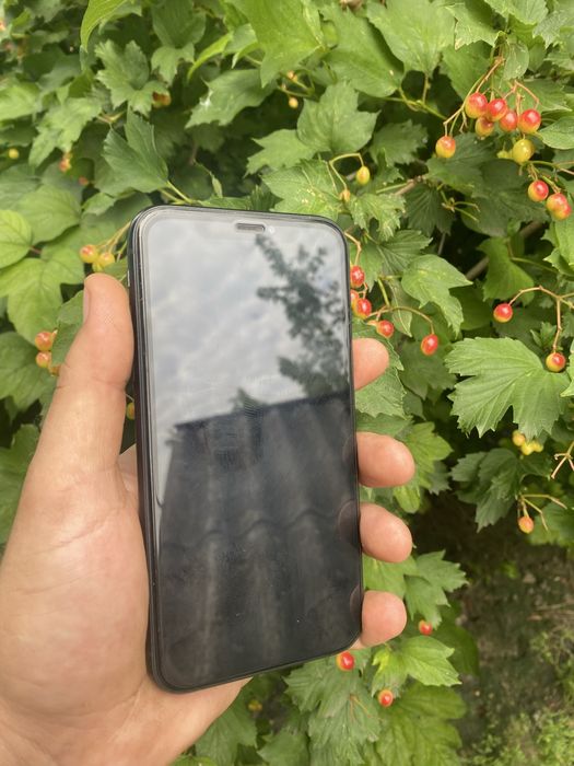 Айфон хр ідеальний стан
