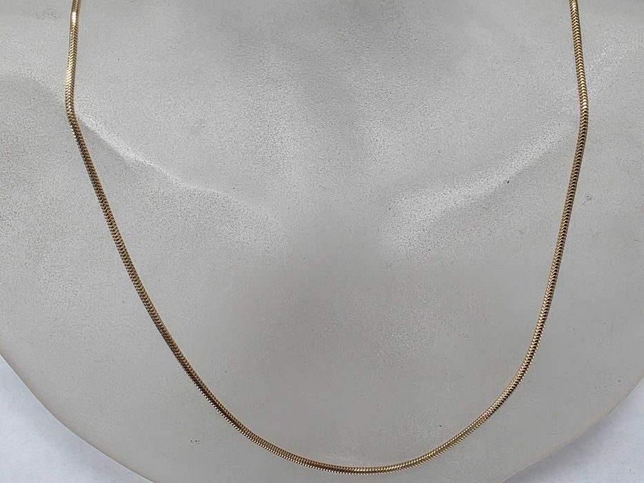 Złoty łańcuszek damski/ 585/ 3.89 gram/ 45cm/ Żmijka/ żółte złoto/ polska cecha po 2000 roku