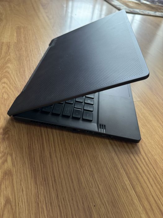 Portátil Gaming ASUS ROG Zephyrus G14