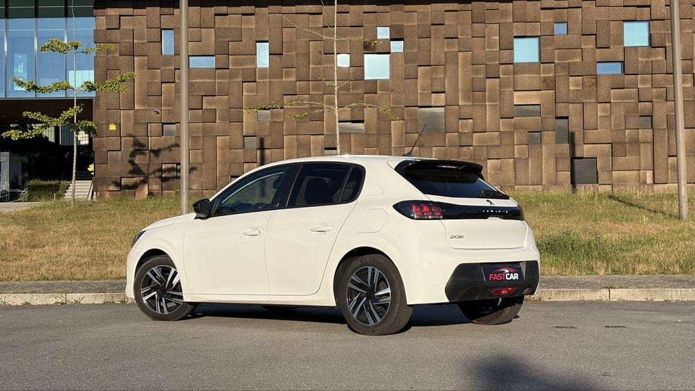 Peugeot 208 apenas 34mil km gasolina (historico comprovado) Trato de financiamento
