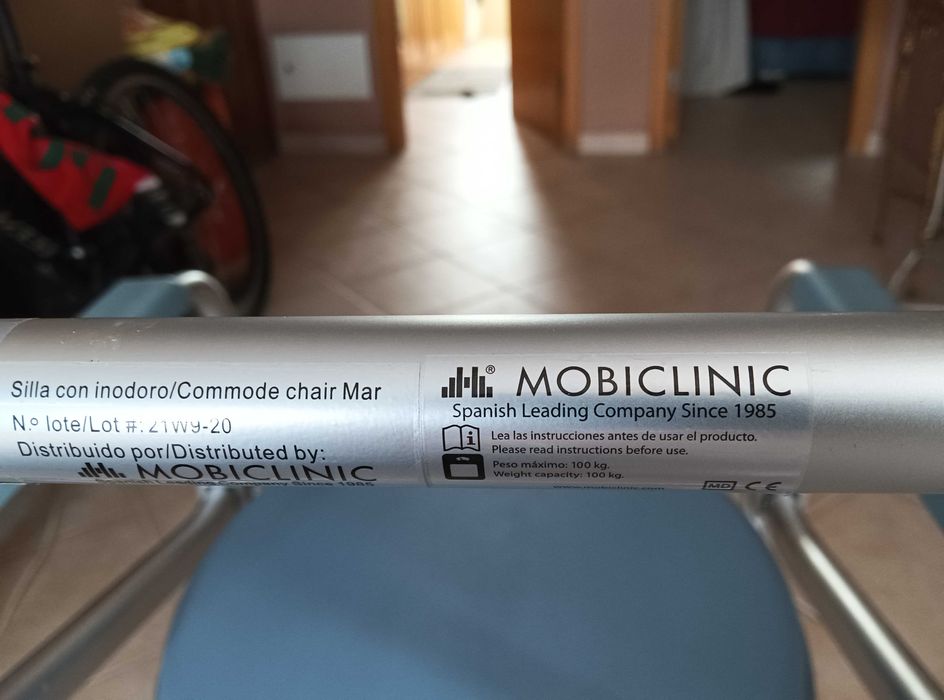 Cadeira WC e Banho Alumínio Seminovo