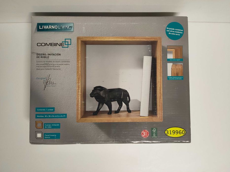 Vendo Estante Cubo em madeira com fundo - Nova na embalagem