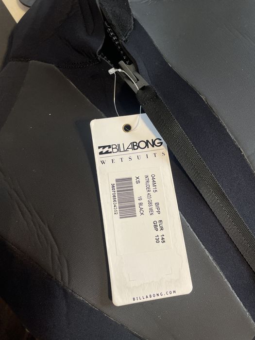 fato de surf billabongo