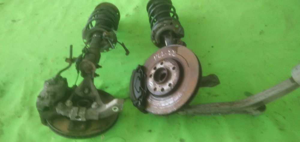 Macpherson amortyzator zwrotnica sprężyna vectra C