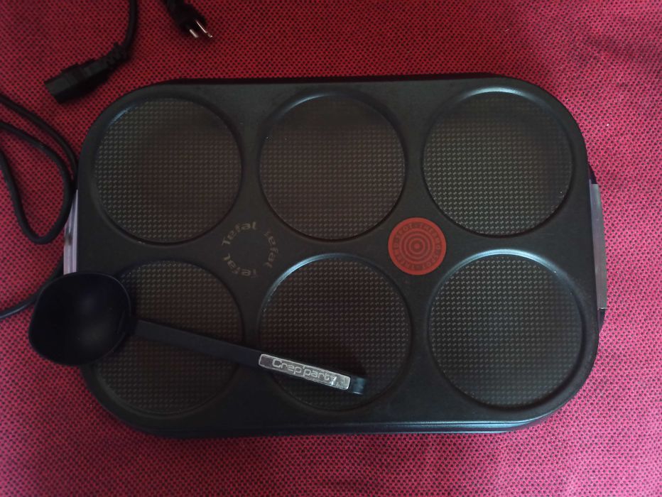 Електрична млинниця( блинница) Tefal