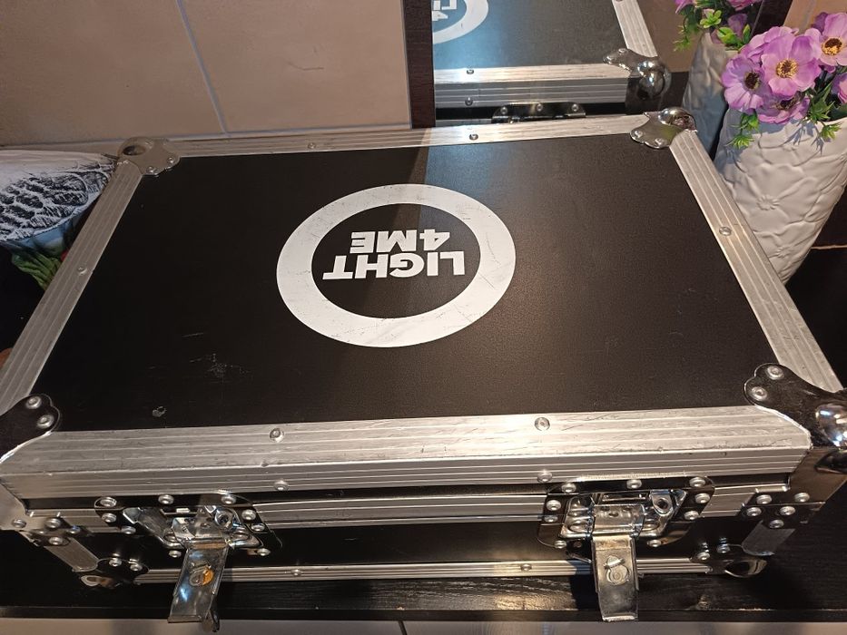 Głowy ruchome Lightt 4me