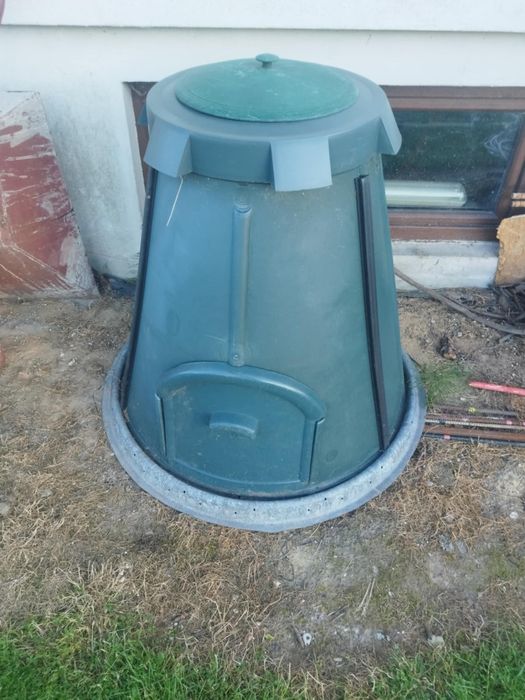 Kompostownik ogrodowy