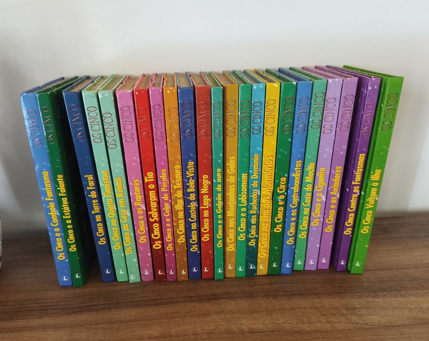 Coleção de 23 livros "Os Cinco"