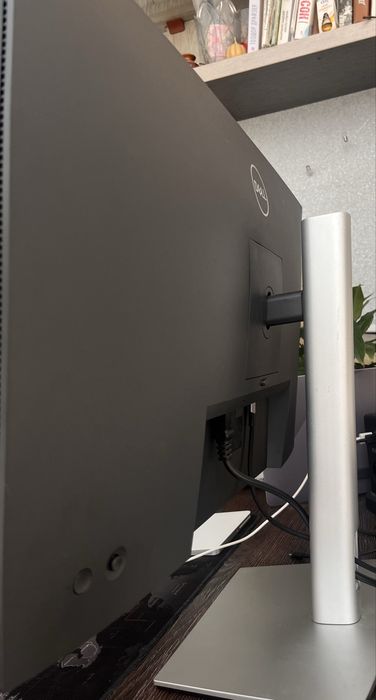Монітор Dell P2723QE 4k