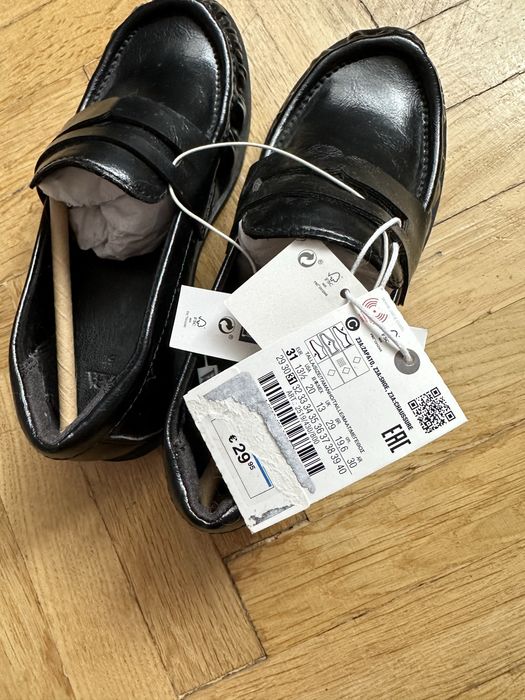 Нові лофери Zara, 31 розмір