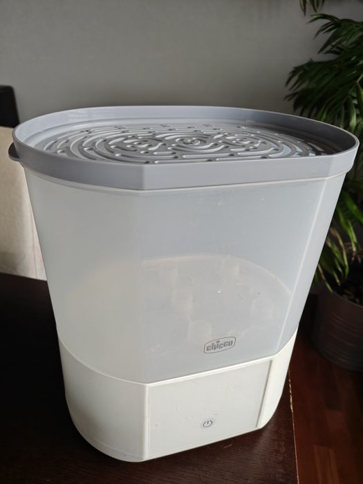 Esterilizador com secagem Chicco, usado mas em perfeito estado