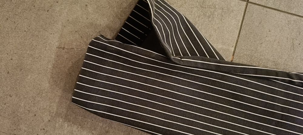 Spodnie 7/8 w paski, H&M, rozmiar 42