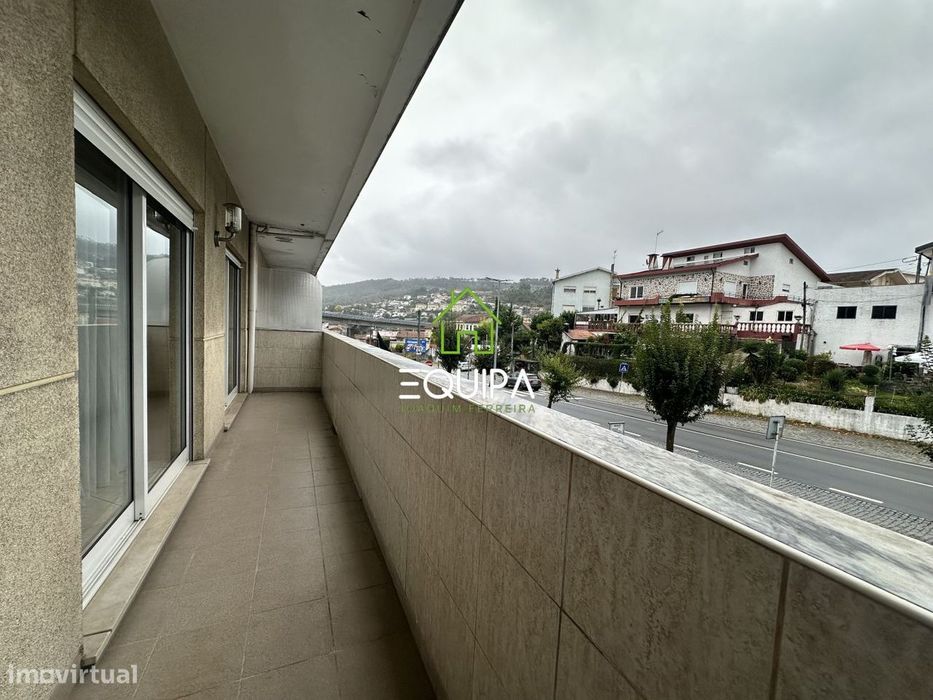 Apartamento T3 em Nespereira - Guimaraes