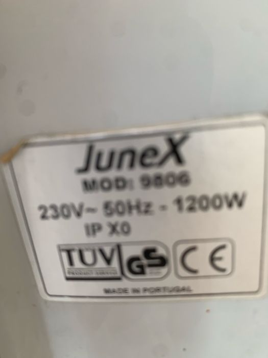 Aquecedor a oleo Junex estado novo