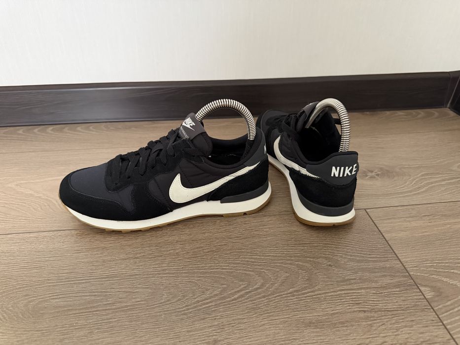 Кросівки Nike 37-38 розмір
